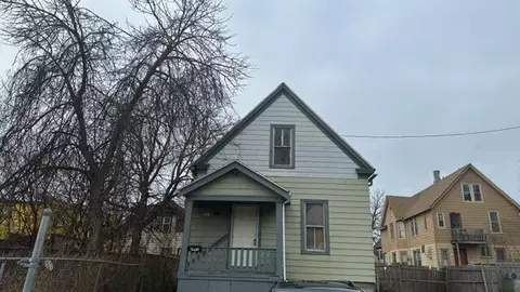 2911 N 11th, Milwaukee, WI 53206