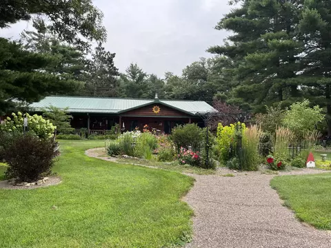 2290 Amber, New Lyme, WI 54656