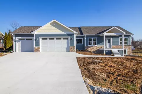N1684 Williams, Linn, WI 53147