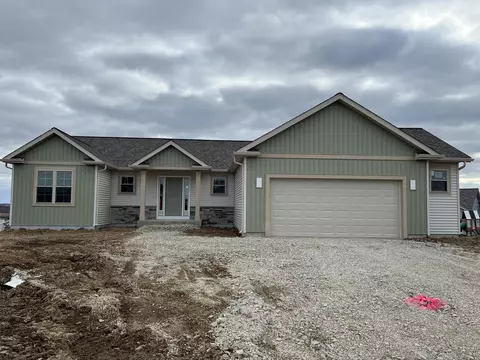905 Ridge, Watertown, WI 53094