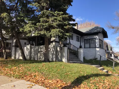502 W Keefe, Milwaukee, WI 53212
