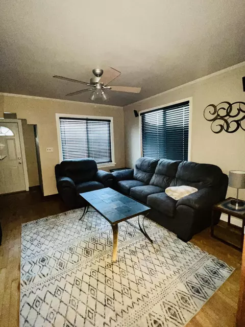 9401 W Adler #9401B, Milwaukee, WI 53214