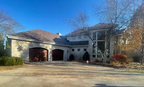 727 Memorial, Manitowoc, WI 54220