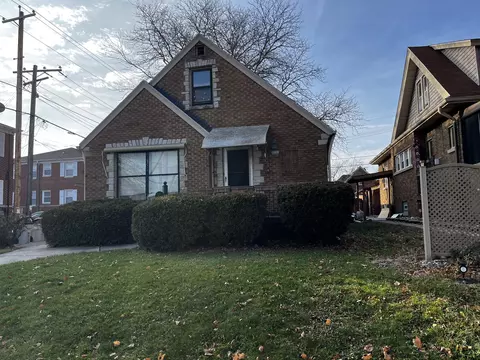 3059 S 38th, Milwaukee, WI 53215