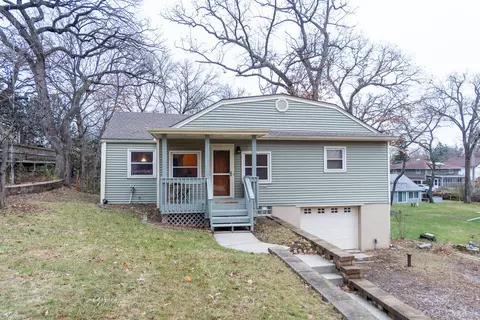 33828 Hillcrest, Burlington, WI 53105