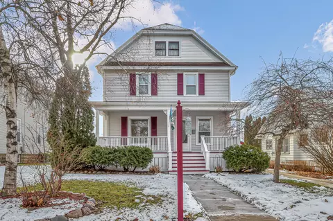 1011 Kensington, Plymouth, WI 53073
