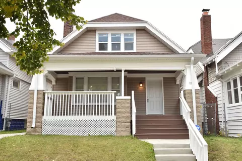3539 N 21st, Milwaukee, WI 53206