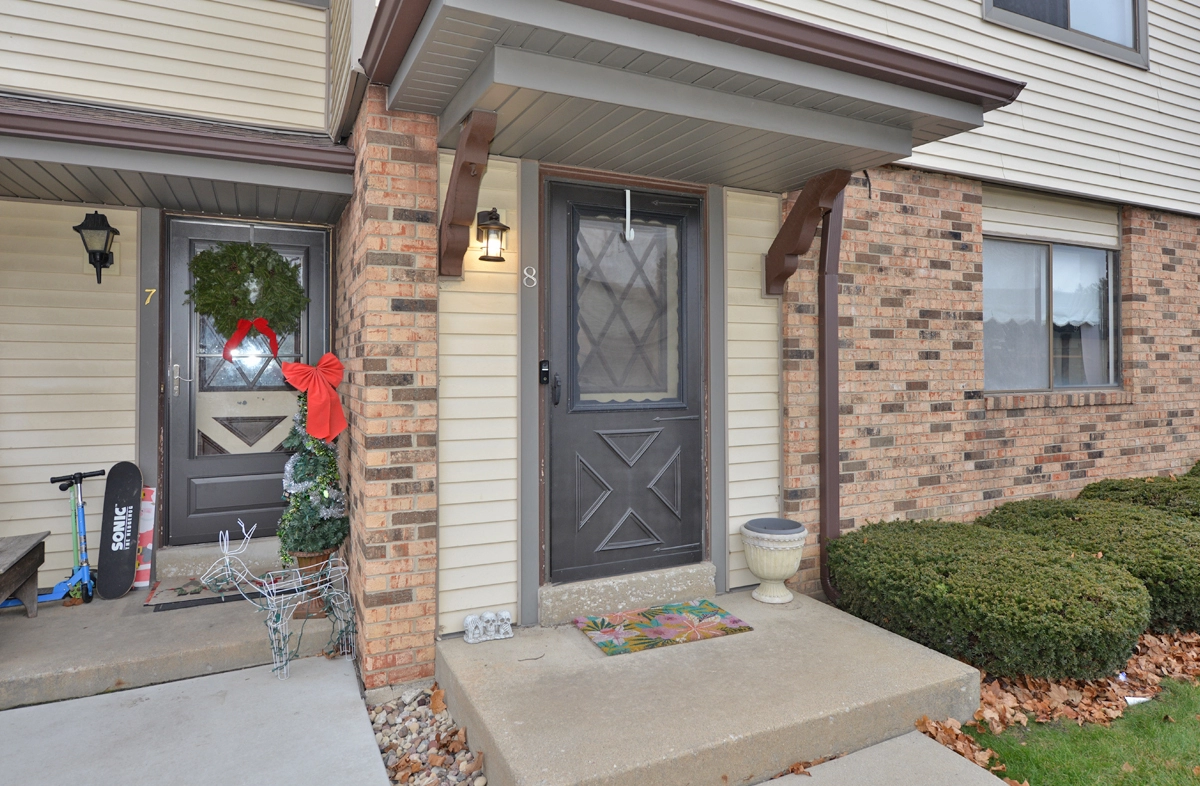 5728 Cambridge Unit 8  