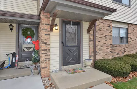 5728 Cambridge #8, Mount Pleasant, WI 53406