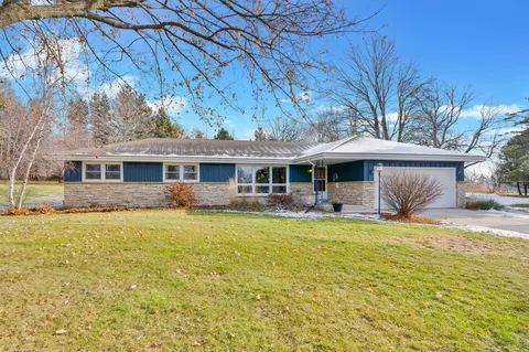 n6407 Riverview Road, Plymouth, WI 53073