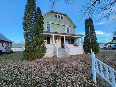 420 Lake, Hillsboro, WI 54634