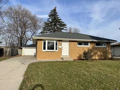 n89w15006 Jefferson, Menomonee Falls, WI 53051