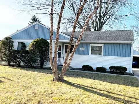 1001 Cherry, Manitowoc, WI 54220