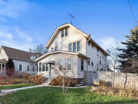 3818 E Cudahy #3818A, Cudahy, WI 53110