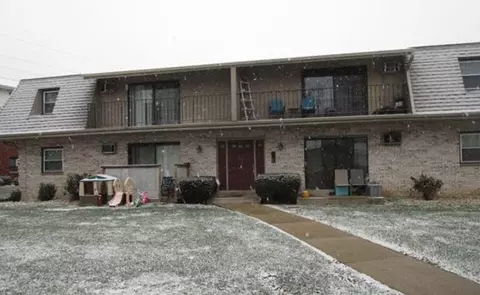 1745 S 115th, West Allis, WI 53214