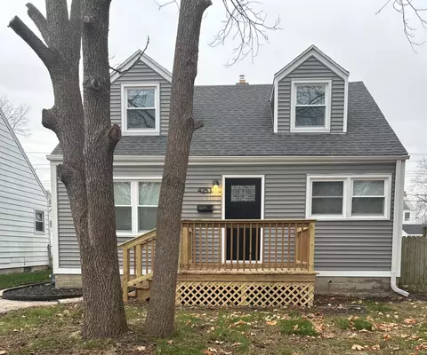 4253 N 68th, Milwaukee, WI 53216