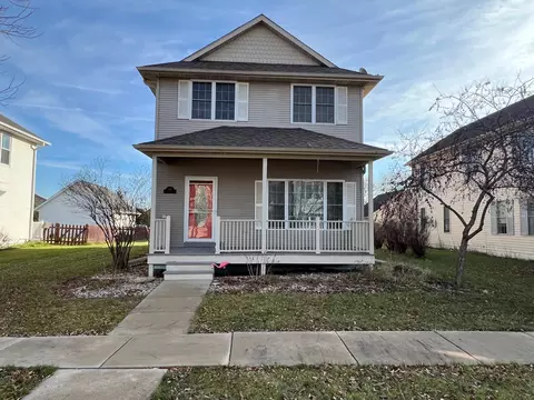 1156 Hidden Crk, Burlington, WI 53105