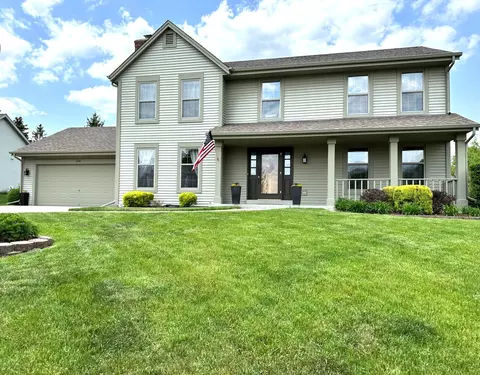 1244 Fox Riv, Mukwonago, WI 53149