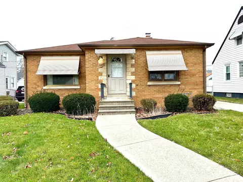 7706 31st, Kenosha, WI 53142