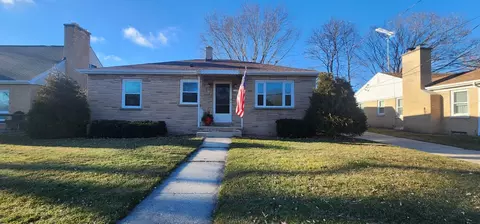 1163 Parkview, Kewaskum, WI 53040