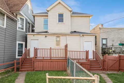 3526 E Layton #3526A, Cudahy, WI 53110