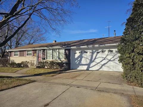 1618 38th, Kenosha, WI 53140