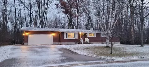 1001 Prairie, Marinette, WI 54143