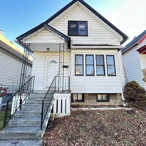 2132 S 24th, Milwaukee, WI 53215