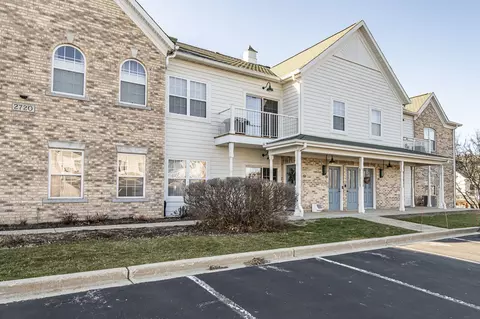 2720 Northview #29, Waukesha, WI 53188