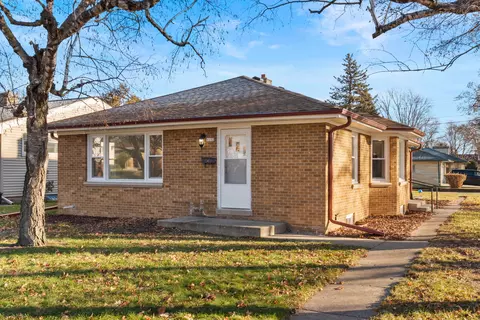4102 N Colgate, Milwaukee, WI 53222