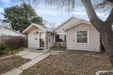 9625 W Grant, West Allis, WI 53227