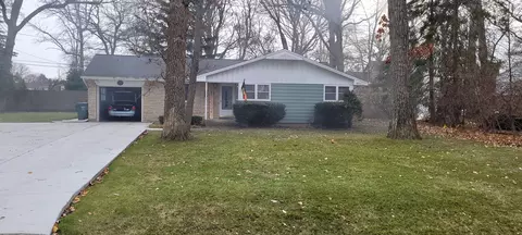 1621 Autumn, Racine, WI 53402