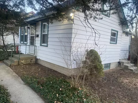 1605 W Custer, Milwaukee, WI 53209