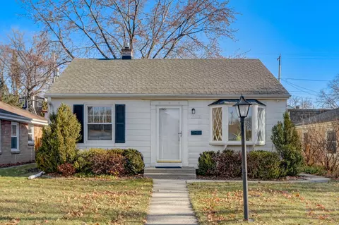 3012 N 91st, Milwaukee, WI 53222