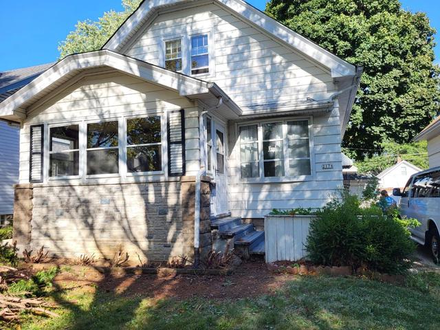 2178 S 83rd, West Allis, WI 53219