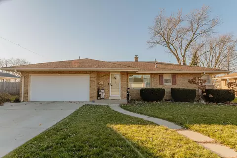 325 Donald, Burlington, WI 53105