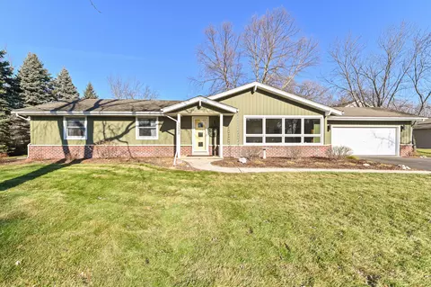 3088 N East, Troy, WI 53120