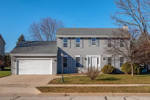 3618 Applewood, Waukesha, WI 53189