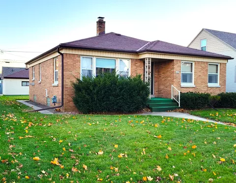 3867 E Carpenter, Cudahy, WI 53110