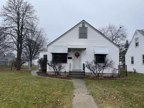 3041 S 67th, Milwaukee, WI 53219