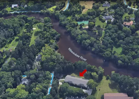 3921 W County Line #11, Brown Deer, WI 53209