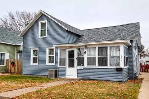 1804 Wood #1806, La Crosse, WI 54603
