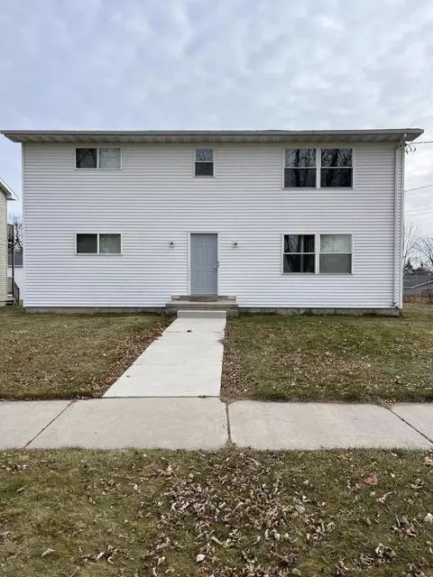 1635 Johnston #1637, Manitowoc, WI 54220