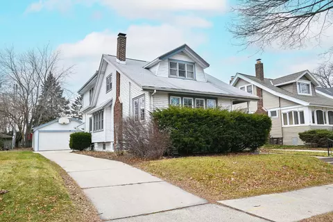4317 N Murray, Shorewood, WI 53211