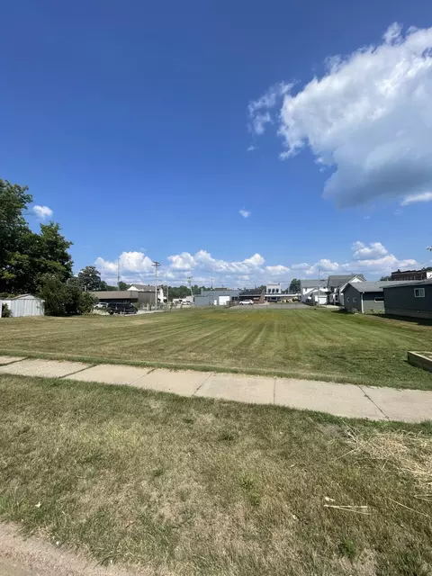 210 Mclean, Tomah, WI 54660