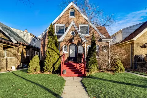 3328 S 12th, Milwaukee, WI 53215