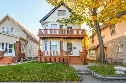 2686 S 10th, Milwaukee, WI 53215