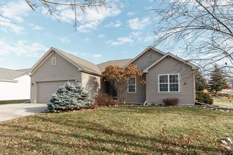 362 Oakbrook, Lake Mills, WI 53551