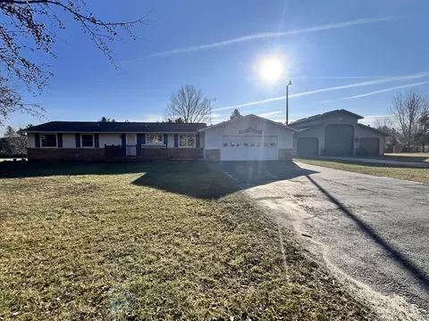24351 Dial, La Grange, WI 54660