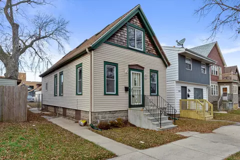 4023 N 6th, Milwaukee, WI 53212